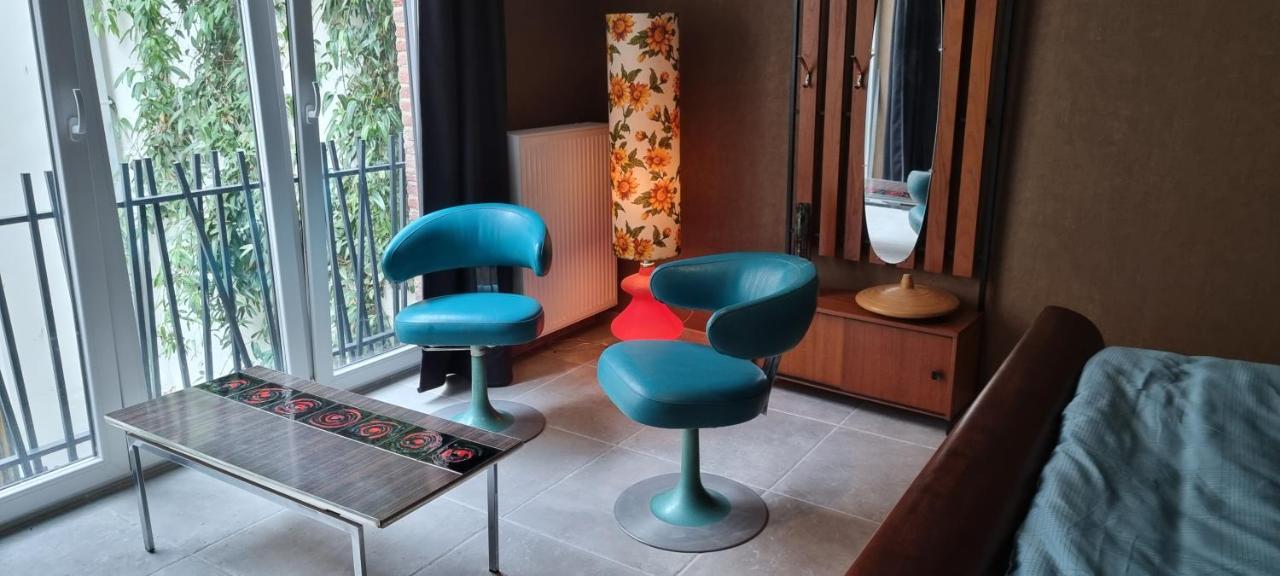 Logies La Chevre Folle - Lodging & Cooking In Style With Shared Kitchen Oostende Eksteriør bilde
